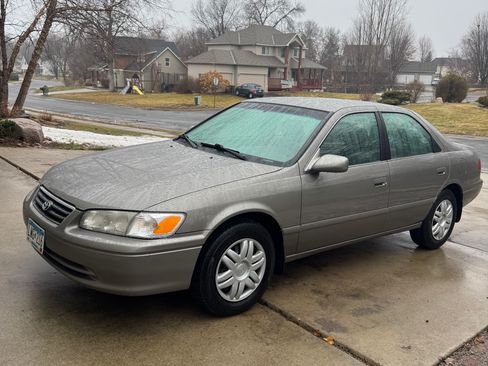 Used 2001 Toyota Camry LE image 11