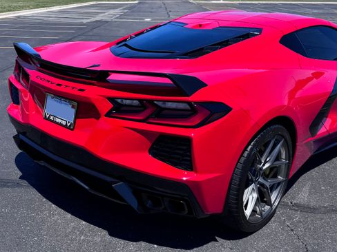 Used 2023 Chevrolet Corvette Stingray Preferred Cpe w/ Z51 Performance Package RWD image 10