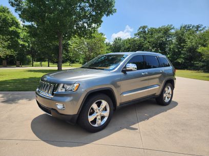 Used 2011 Jeep Grand Cherokee Overland Summit