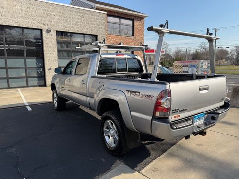 Used 2014 Toyota Tacoma 4x4 Double Cab w/ TRD Sport Package image 6