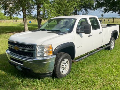Used 2012 Chevrolet Silverado 2500 W/T RWD image 1