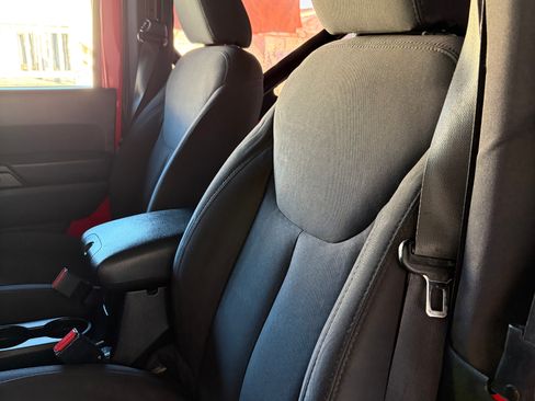 Used 2015 Jeep Wrangler Sport w/ Quick Order Package 24S image 5