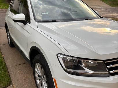 Used 2018 Volkswagen Tiguan SE