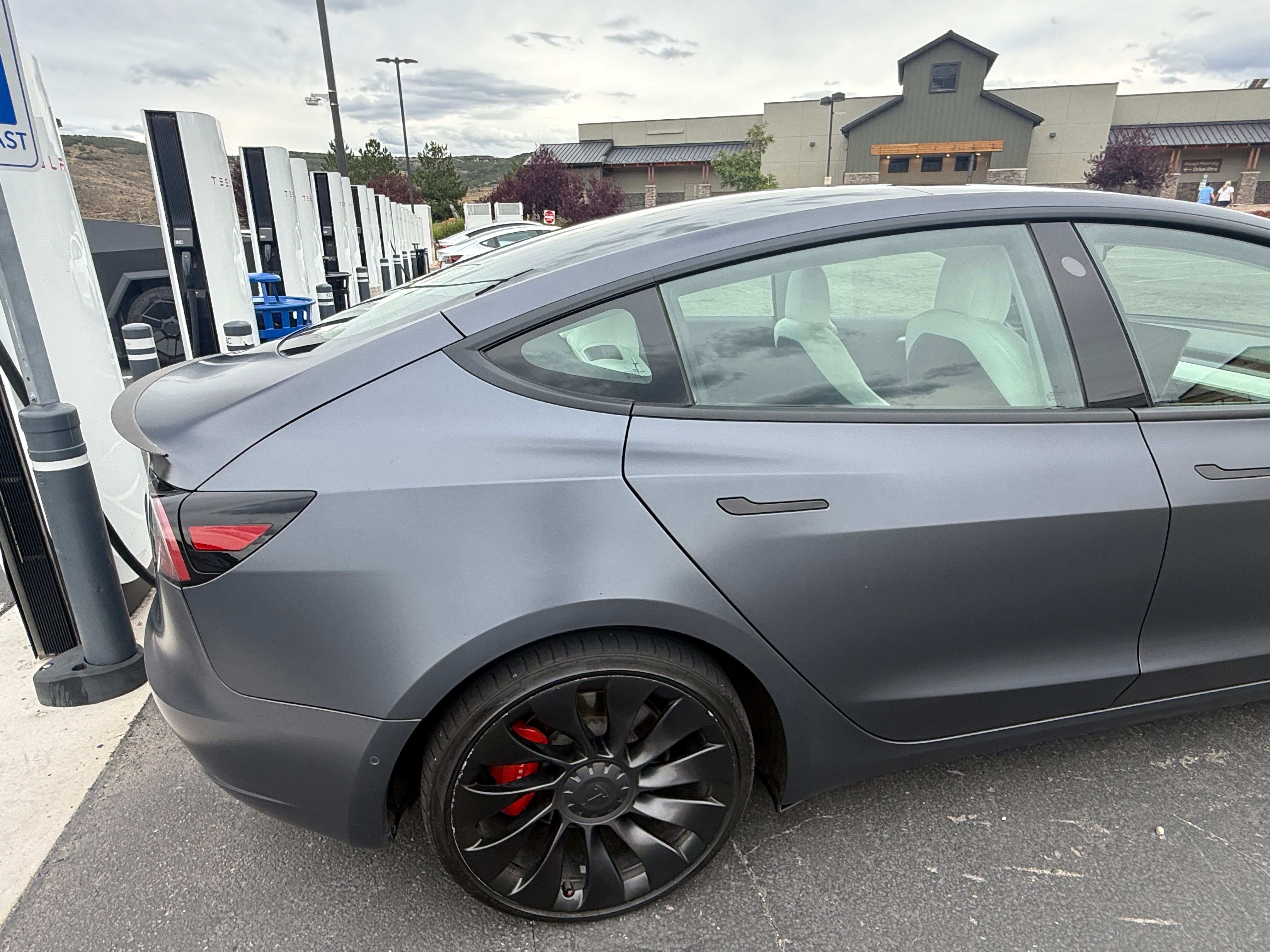 Used 2022 Tesla Model 3 Performance AWD/4WD image 5