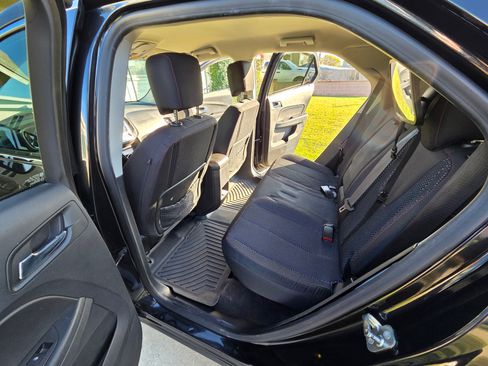 Used 2015 Chevrolet Equinox LT image 11