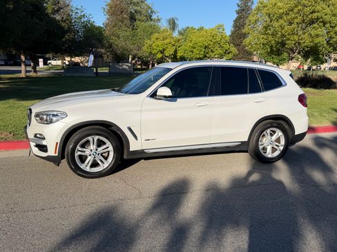 Used 2018 BMW X3 xDrive30i image 4
