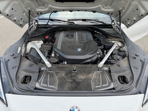 Used 2020 BMW Z4 M40i w/ Premium Package RWD image 12