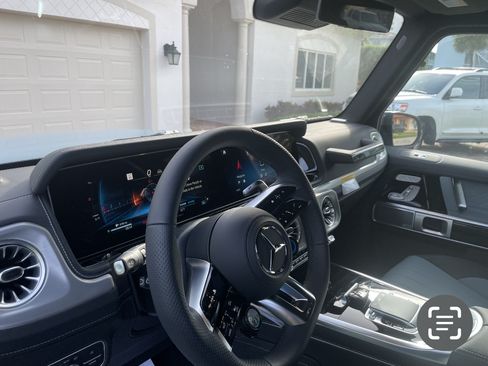 Used 2025 Mercedes-Benz G 63 AMG 4MATIC image 16