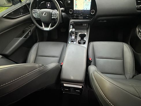 Used 2025 Lexus NX 250 250 Sport Utility 4D image 6