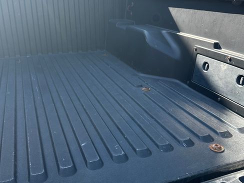 Used 2019 Toyota Tacoma SR5 image 14