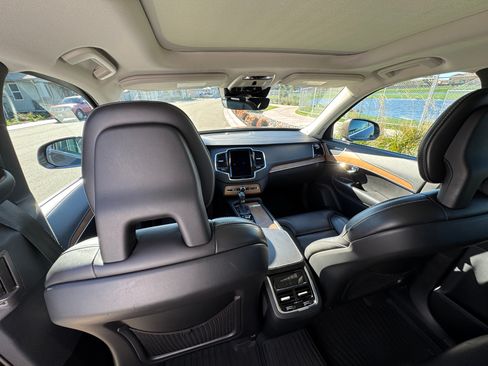 Used 2017 Volvo XC90 T6 Inscription image 16