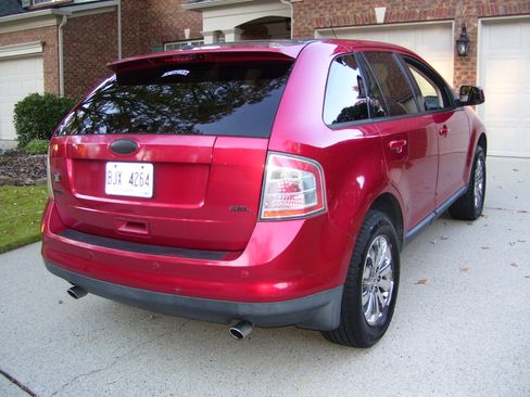Used 2010 Ford Edge SEL image 5