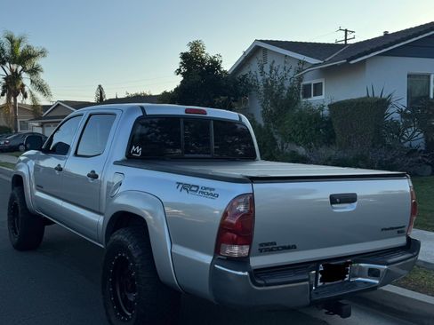 Used 2006 Toyota Tacoma PreRunner image 8