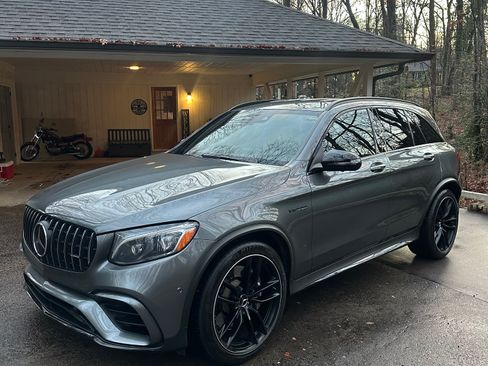 Used 2018 Mercedes-Benz GLC 63 AMG GLC 63 4MATIC Sport Utility 4D image 8