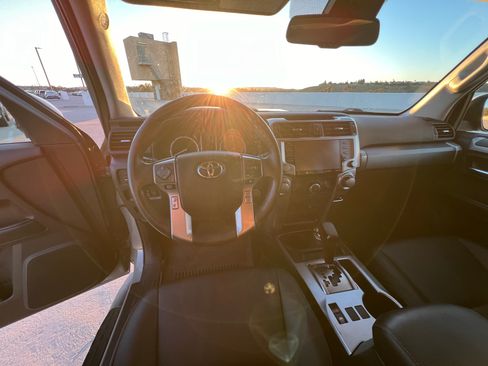 Used 2022 Toyota 4Runner TRD Sport w/ Technology Package image 14