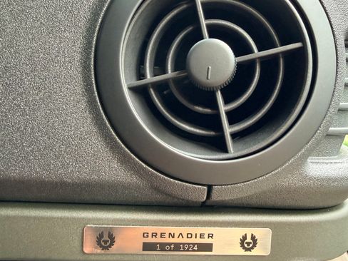 Used 2025 INEOS Grenadier AWD/4WD image 15