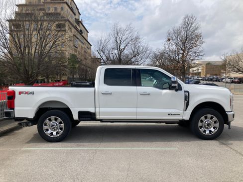 Used 2024 Ford F250 Lariat w/ Lariat Ultimate Package image 2