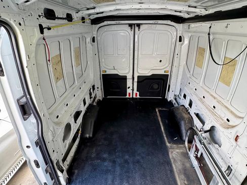 Used 2016 Ford Transit 250 148 Medium Roof image 16