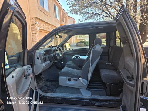 Used 2003 Ford F350 XLT image 6