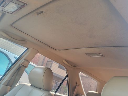 Used 2000 Lexus RX 300 4WD image 11