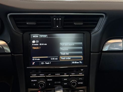 Used 2014 Porsche 911 Carrera 4S image 12
