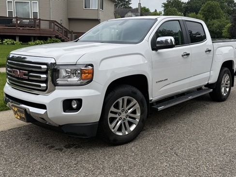 Used 2017 GMC Canyon SLT AWD/4WD image 6