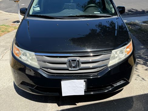 Used 2011 Honda Odyssey EX image 11