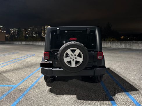 Used 2016 Jeep Wrangler Sport w/ Quick Order Package 24S image 4