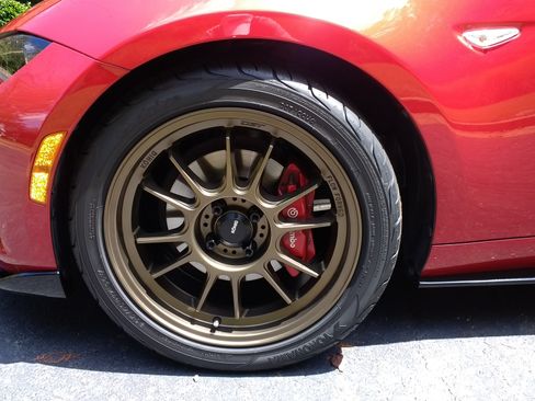 Used 2016 MAZDA MX-5 Miata Club w/ Brembo/BBS Package image 22