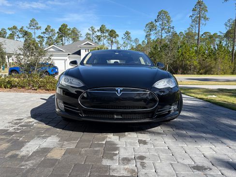 Used 2014 Tesla Model S image 6