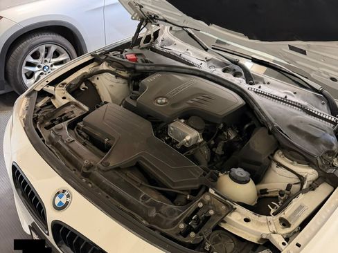Used 2015 BMW 328i xDrive Sedan AWD/4WD image 12