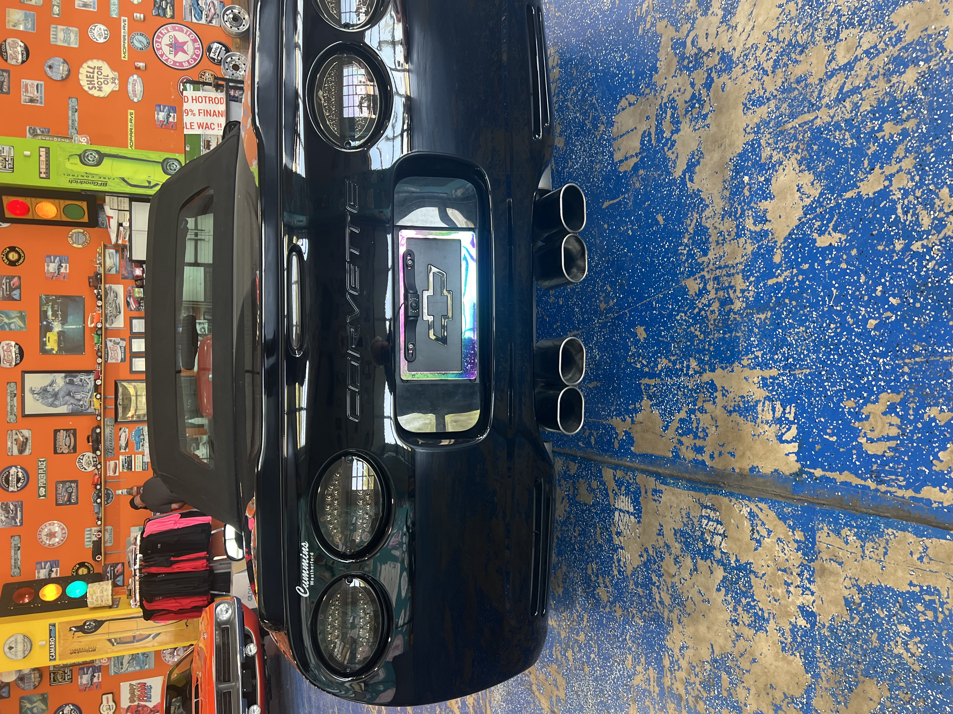 Used 1999 Chevrolet Corvette Convertible w/ Performance Handling Pkg RWD image 2
