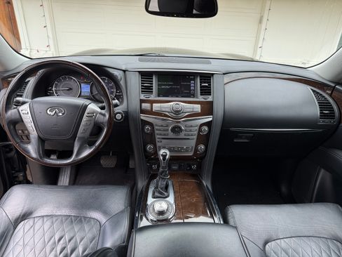 Used 2019 INFINITI QX80 Luxe w/ 22" Wheel Package image 9