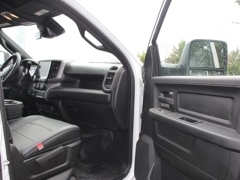 Used 2025 RAM 5500 Tradesman image 24