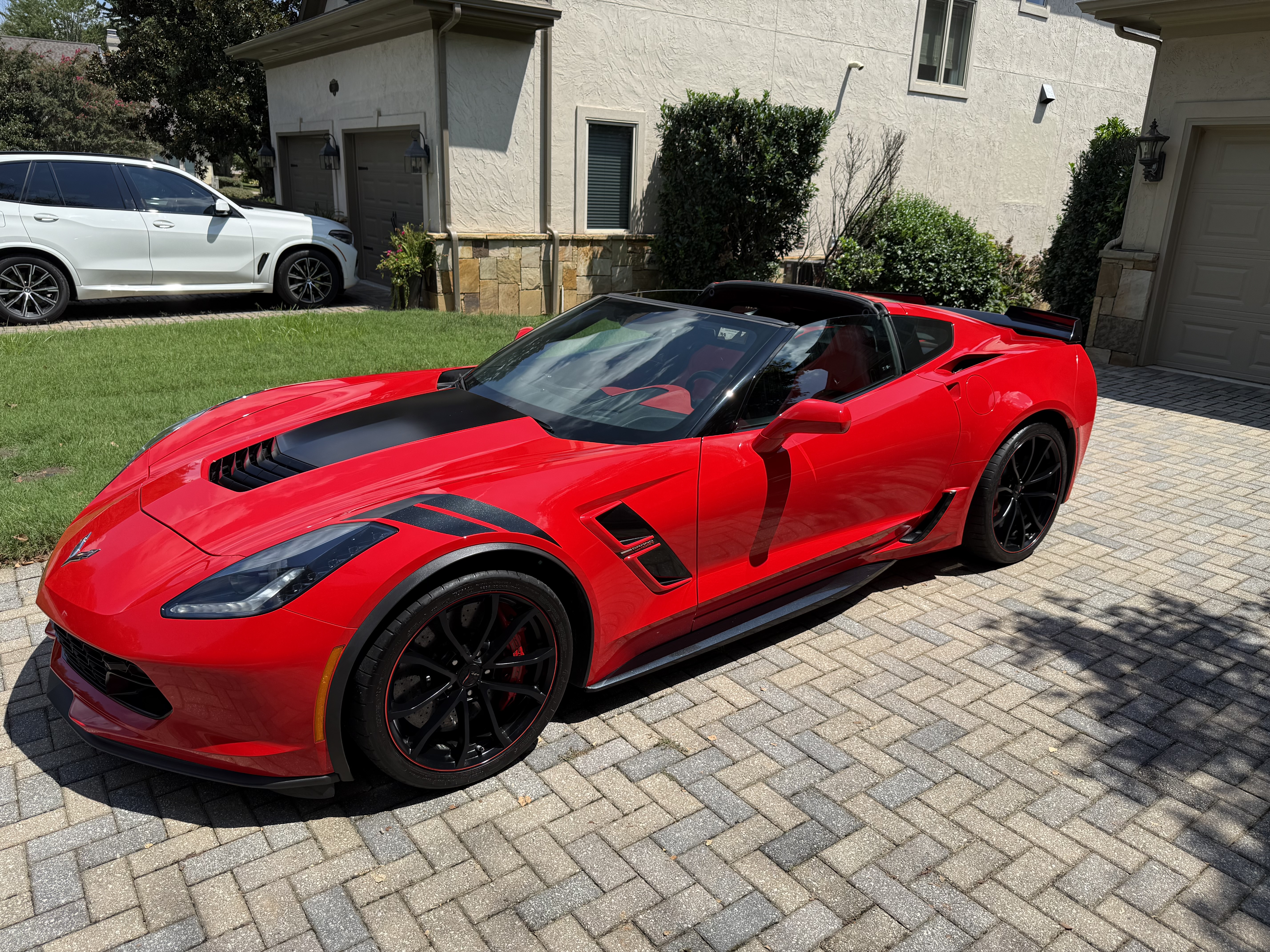 Used 2019 Chevrolet Corvette Grand Sport w/ Z07 Performance Package RWD image 18
