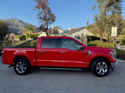 Used 2021 Ford F150 Lariat w/ Equipment Group 502A High RWD image 14