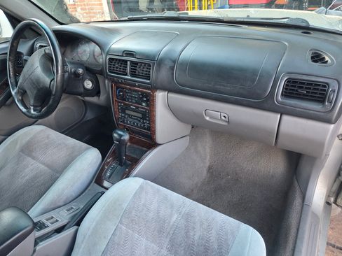 Used 2001 Subaru Forester S image 9