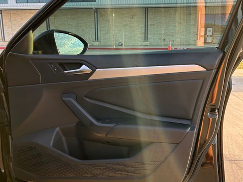 Used 2021 Volkswagen Jetta S w/ Driver Assistance Package image 21