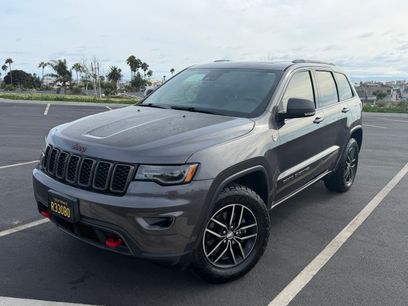 Used 2017 Jeep Grand Cherokee Trailhawk w/ Trailhawk Luxury Group