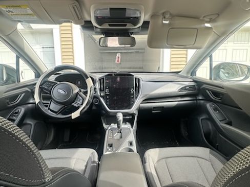 Used 2024 Subaru Crosstrek 2.0i Premium AWD/4WD image 6
