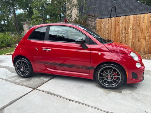Used 2014 FIAT 500 Abarth w/ Comfort/Convenience Group FWD image 1