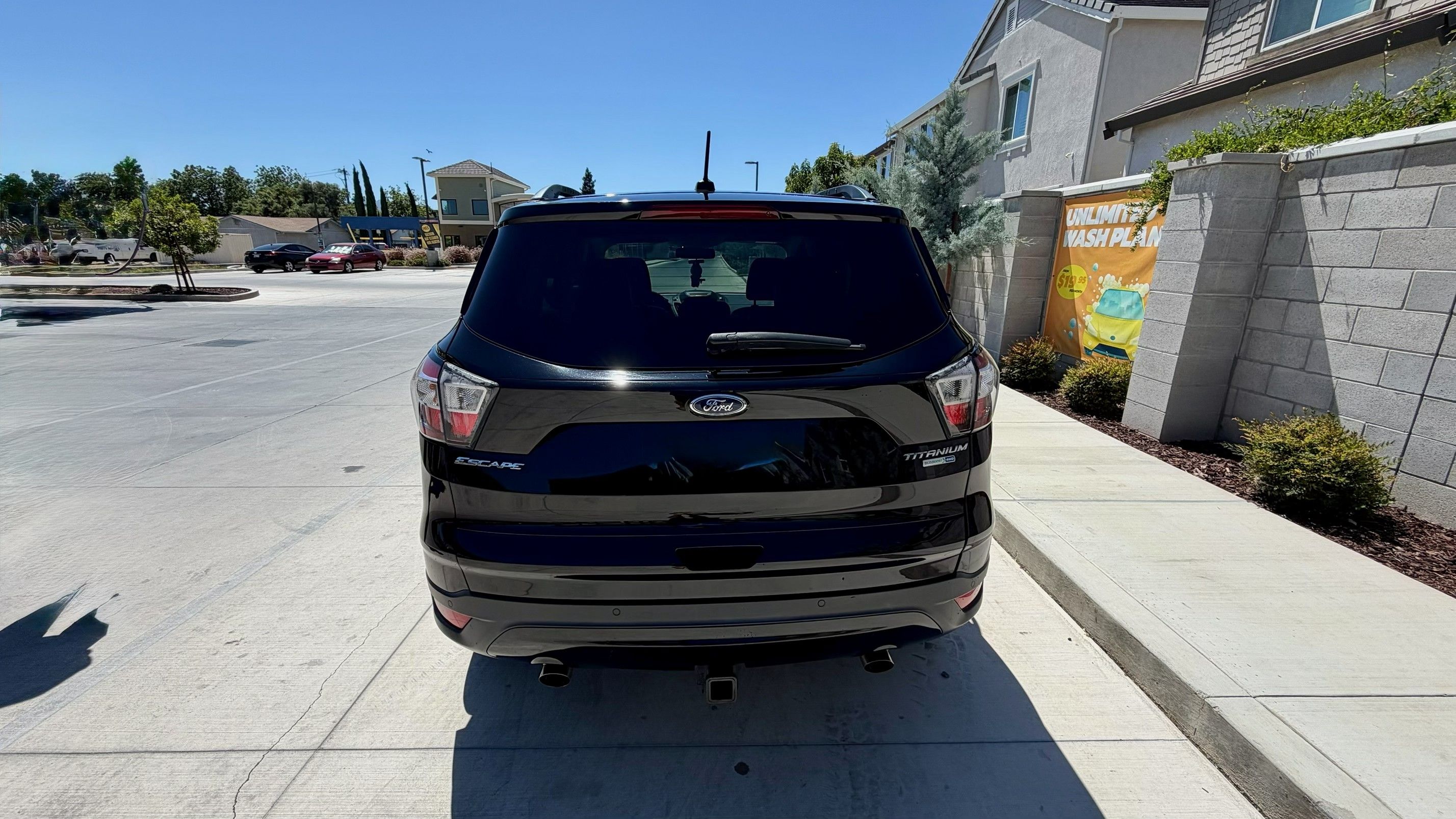 Used 2017 Ford Escape Titanium AWD/4WD image 9