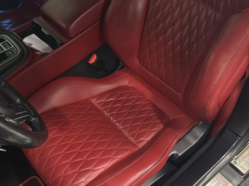 Used 2017 Jaguar F-TYPE SVR image 14