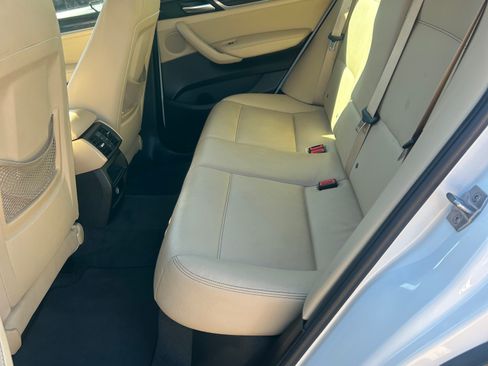 Used 2017 BMW X3 sDrive28i image 13