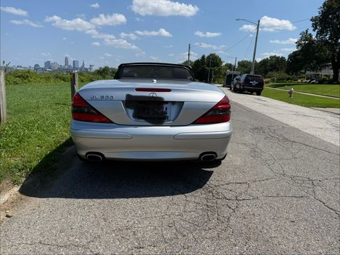 Used 2004 Mercedes-Benz SL 500 image 5