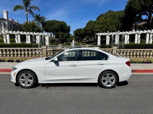 Used 2017 BMW 330i Sedan image 8