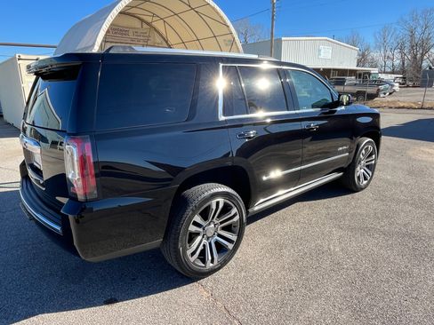 Used 2019 GMC Yukon Denali w/ Denali Ultimate Package image 11