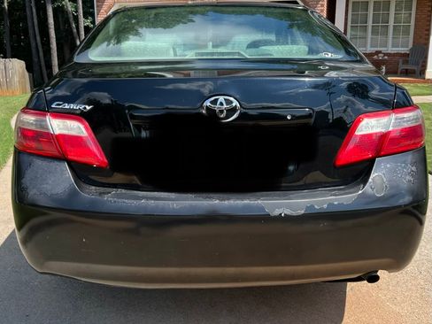 Used 2009 Toyota Camry LE FWD image 5
