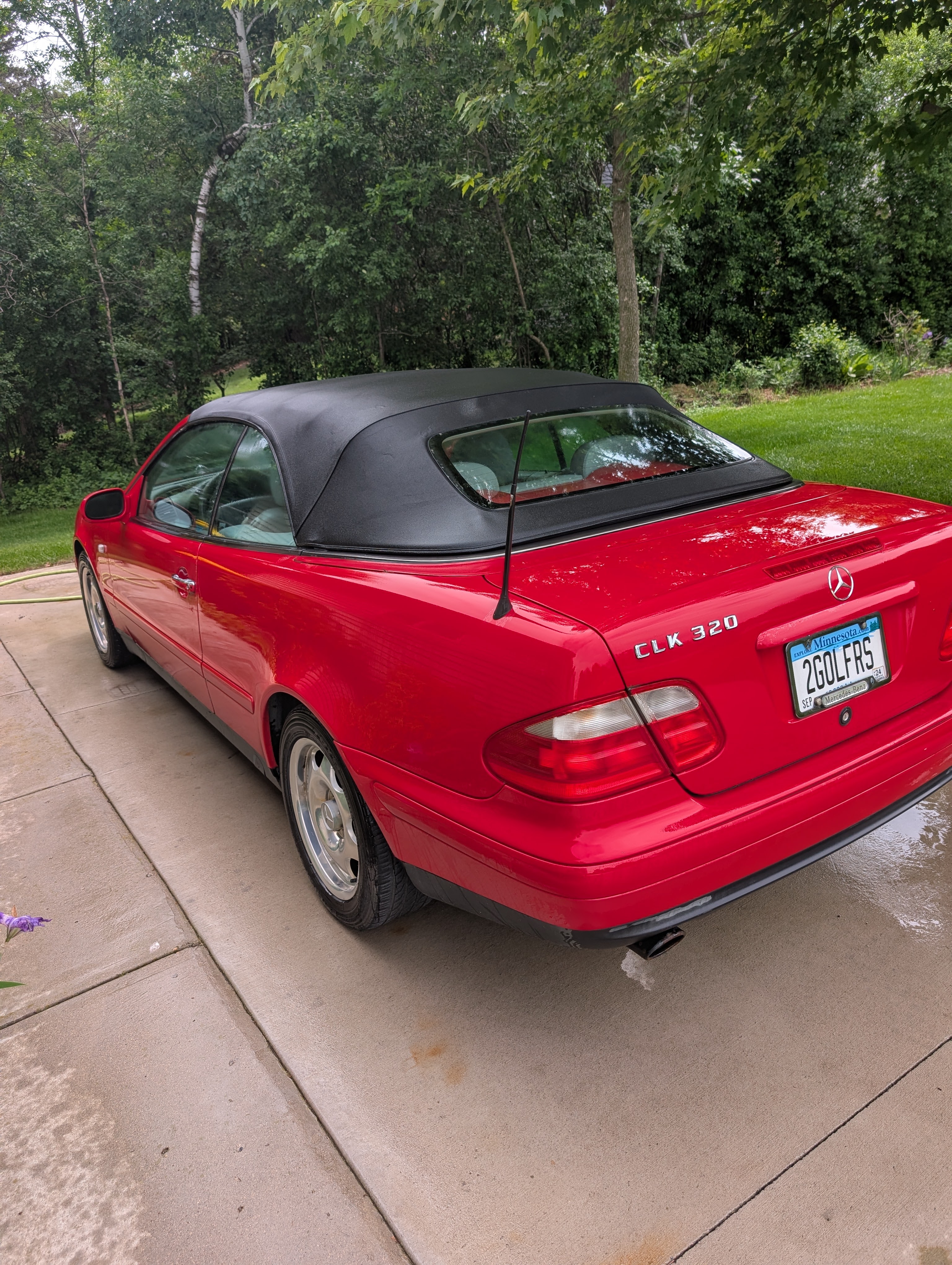 Used 1999 Mercedes-Benz CLK 320 Cabriolet image 4