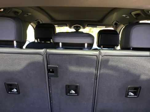 Used 2015 Porsche Macan S image 22